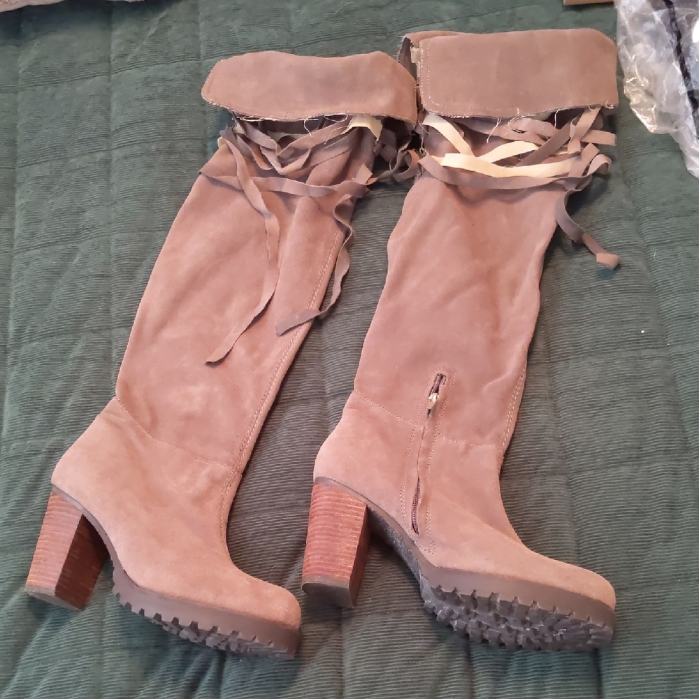 Suede Over the Knee Grey Boots